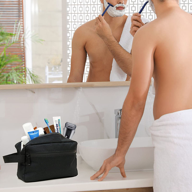 Travel Men's Toiletry Bag Larg - Skincare Dior recension och pris